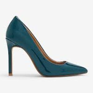 NWT EXPRESS Classic Pointed Toe Stiletto Heels in Shiny Dark Green Sz 7.5